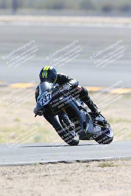 media/Apr-04-2024-Racers Edge (Thu) [[ac0bf05b20]]/A Group/Session 5 (Bowl Exit)/